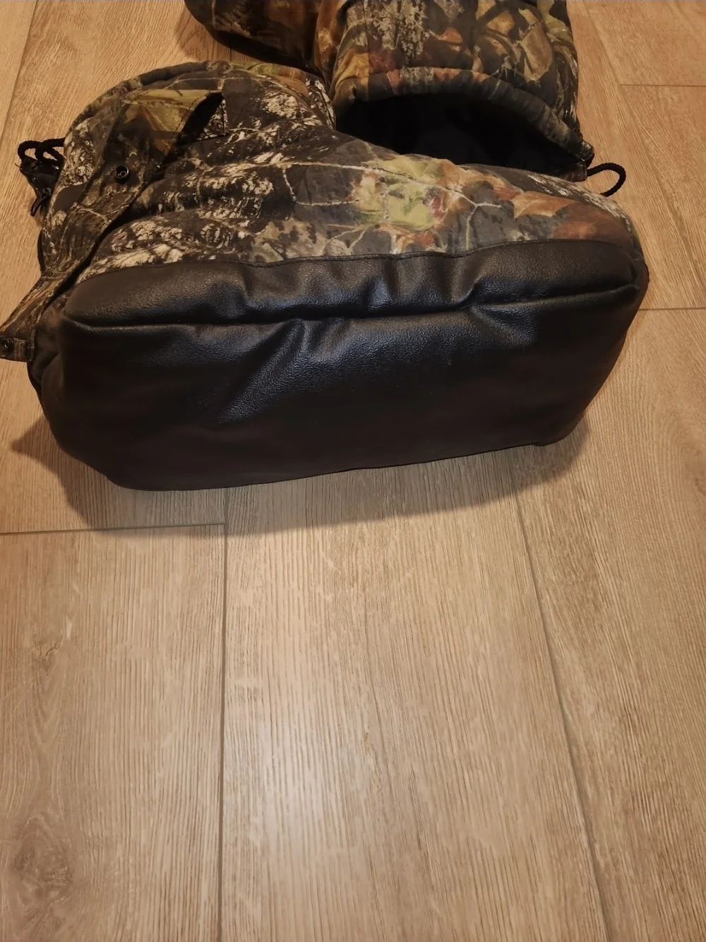 Insulated Real Tree Boot Covers Lightweight Camo Size Large Insulated Like New C